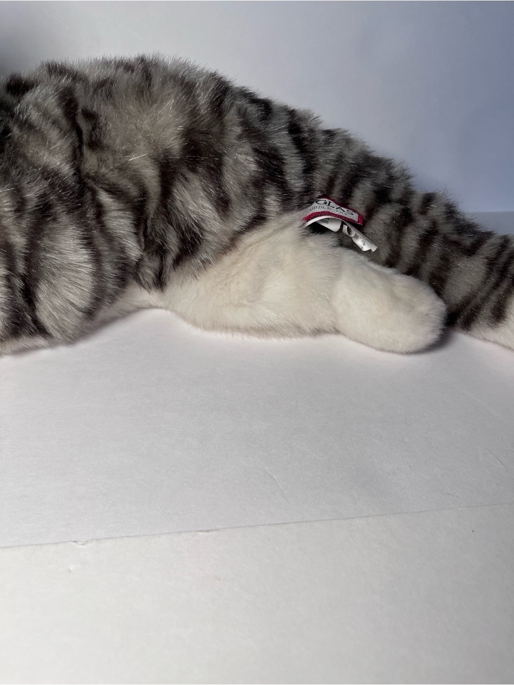 Douglas Cuddle Toys Smokey Gray Tabby Cat Plush Stuffed Animal 19” - Picture 3 of 7
